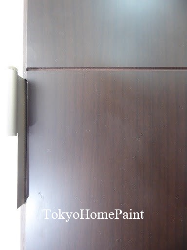 室内ドアの丁番養生前