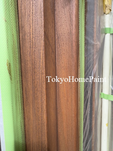 木製玄関ドア枠の塗装仕上げ